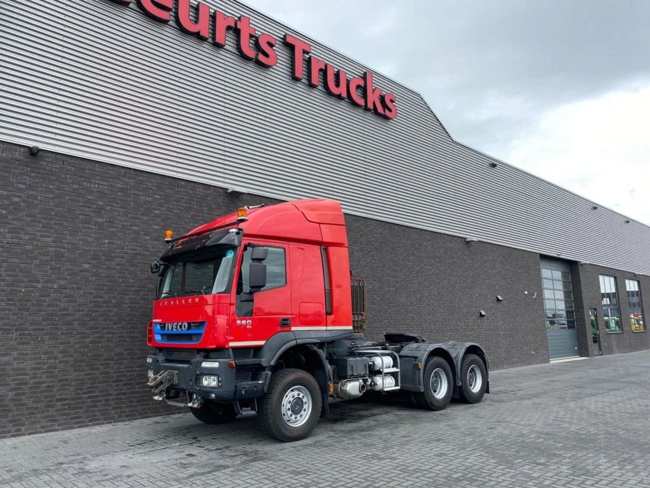 Iveco Trakker 560 SIVI 6X6 HEAVY DUTY PRIME MOVER 275 - Trekker: afbeelding 2 Iveco Trakker 560 SIVI 6X6 HEAVY DUTY PRIME MOVER 275 - Trekker: afbeelding 2
