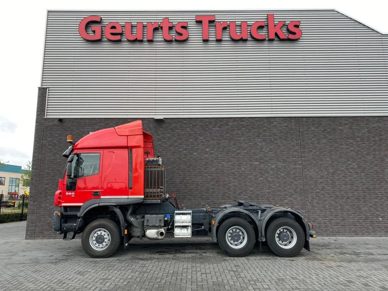 Iveco Trakker 560 SIVI 6X6 HEAVY DUTY PRIME MOVER 275 TONS - Trekker: afbeelding 1 Iveco Trakker 560 SIVI 6X6 HEAVY DUTY PRIME MOVER 275 TONS - Trekker: afbeelding 1