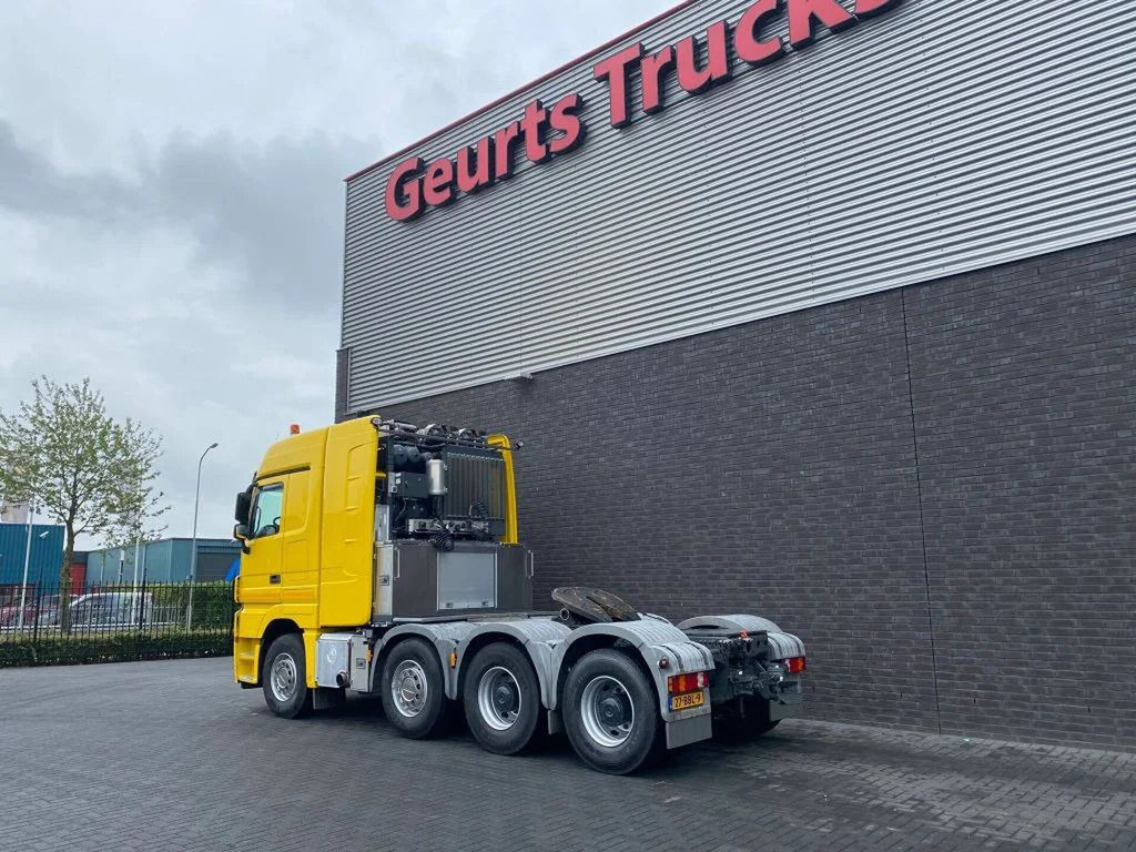 Mercedes-Benz Actros 4165 V8 8X4 SLT TITAN HEAVY DUTY TRACTOR - Trekker: afbeelding 3 Mercedes-Benz Actros 4165 V8 8X4 SLT TITAN HEAVY DUTY TRACTOR - Trekker: afbeelding 3