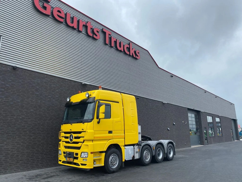 Mercedes-Benz Actros 4165 V8 8X4 SLT TITAN HEAVY DUTY TRACTOR / SCHWERLAST SATTELZUGMASCHINE 250 TON - Trekker: afbeelding 2 Mercedes-Benz Actros 4165 V8 8X4 SLT TITAN HEAVY DUTY TRACTOR / SCHWERLAST SATTELZUGMASCHINE 250 TON - Trekker: afbeelding 2