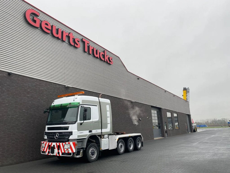 Mercedes-Benz Actros 4360 V8 8X6 V8 SLT TITAN HEAVY DUTY TRACTOR 250 TON - Trekker: afbeelding 2 Mercedes-Benz Actros 4360 V8 8X6 V8 SLT TITAN HEAVY DUTY TRACTOR 250 TON - Trekker: afbeelding 2