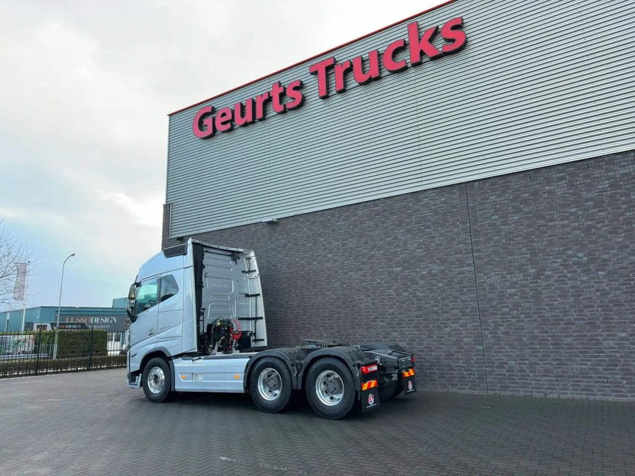 Volvo FH 16.750 6X4 TREKKER/TRACTOR/SZM EURO 6 HYDRAUL - Trekker: afbeelding 3 Volvo FH 16.750 6X4 TREKKER/TRACTOR/SZM EURO 6 HYDRAUL - Trekker: afbeelding 3