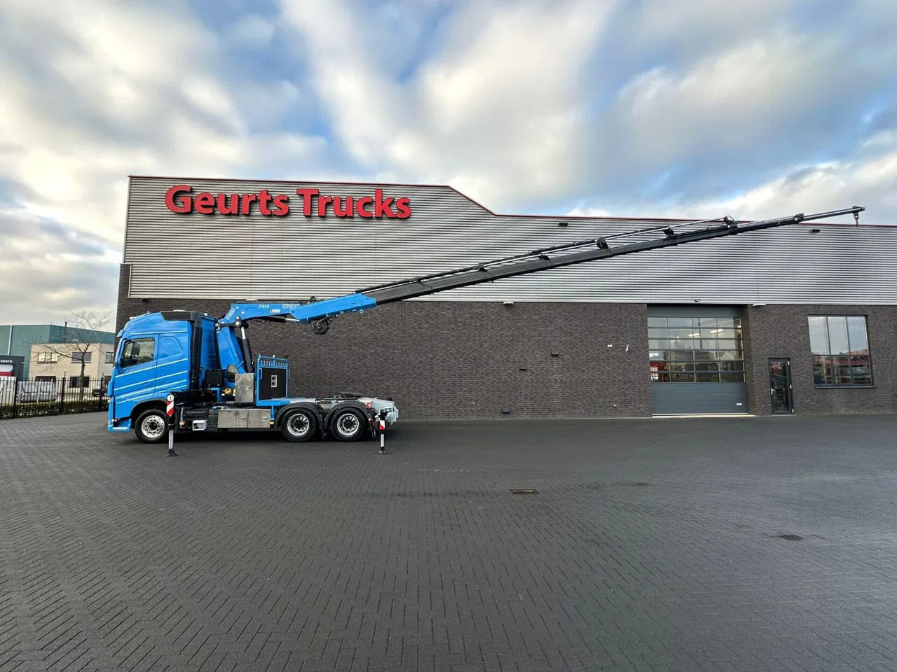 Volvo FH 540 6X4 + FASSI F545RA.2.28 KRAAN/KRAN/CRANE/ - Kraanwagen: afbeelding 4 Volvo FH 540 6X4 + FASSI F545RA.2.28 KRAAN/KRAN/CRANE/ - Kraanwagen: afbeelding 4