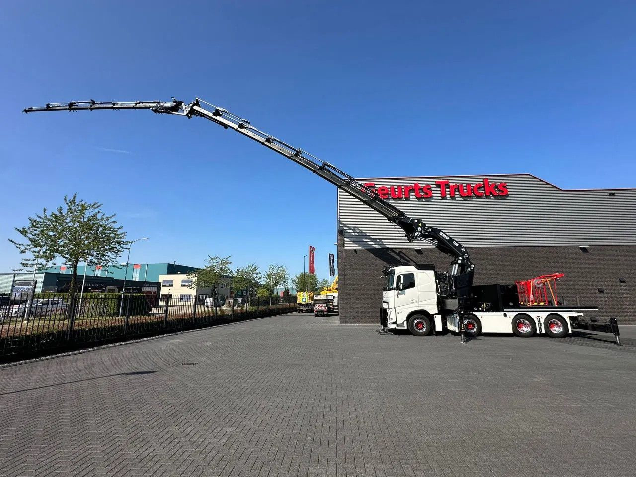 Volvo FH 540 8X4F R TREKKER / BAKWAGEN MET EFFER 1405/ - Kraanwagen: afbeelding 4 Volvo FH 540 8X4F R TREKKER / BAKWAGEN MET EFFER 1405/ - Kraanwagen: afbeelding 4
