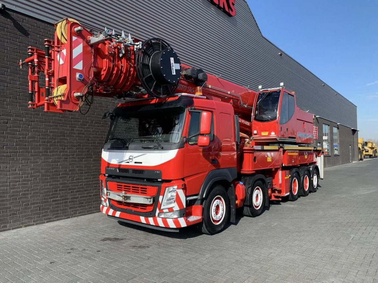 Volvo FM 460 ERKIN WORLD POWER ER 2070 T-4.1 CRANE/KRA - Kraanwagen: afbeelding 2 Volvo FM 460 ERKIN WORLD POWER ER 2070 T-4.1 CRANE/KRA - Kraanwagen: afbeelding 2
