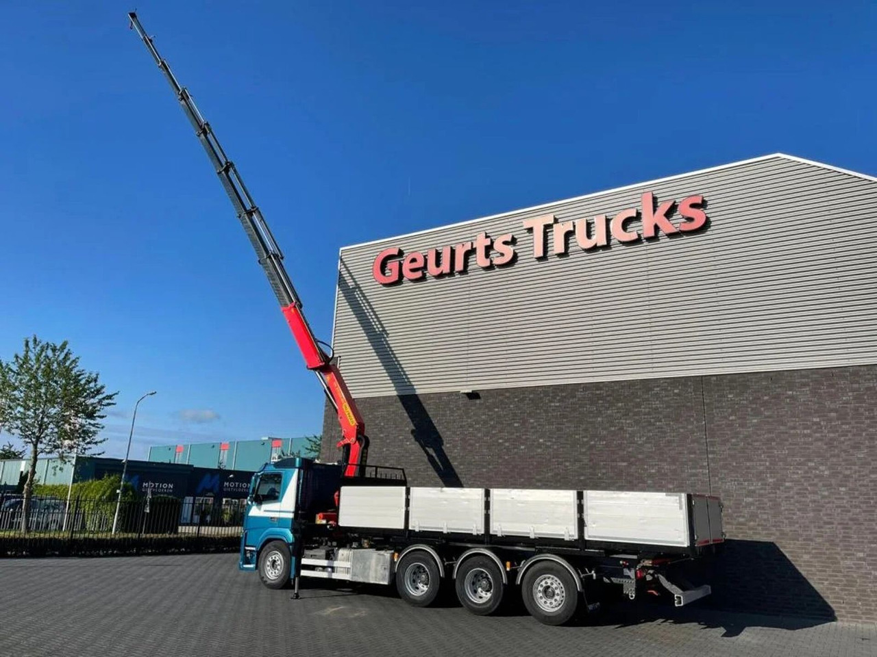 Volvo FM 500 8X4 TRIDEM + PALFINGER PK 27001-EH G KRAA - Kraanwagen: afbeelding 5 Volvo FM 500 8X4 TRIDEM + PALFINGER PK 27001-EH G KRAA - Kraanwagen: afbeelding 5