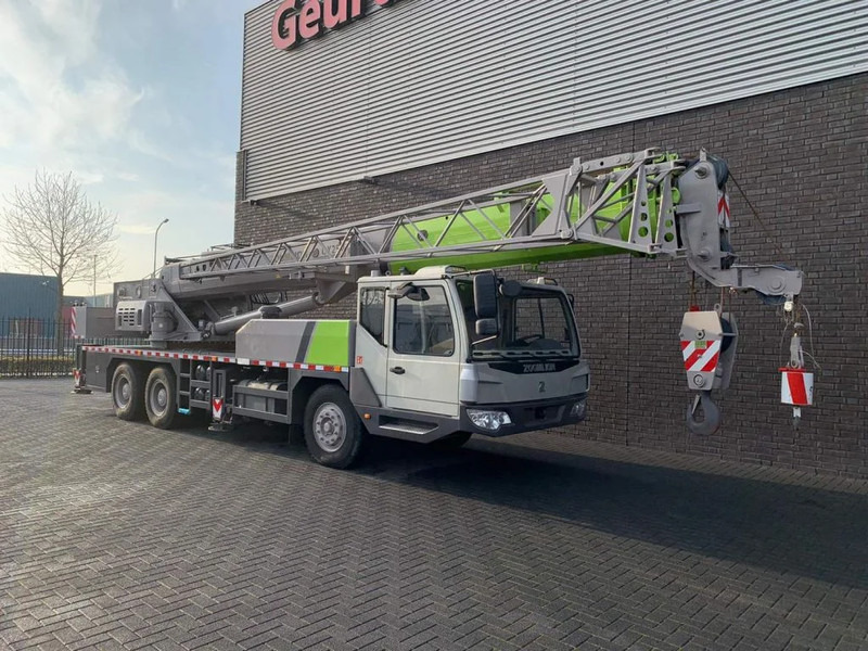 Zoomlion QY25V51.5 25 TONS CRANE/KRAN/GRUA/KRAAN - Alle terrein kraan: afbeelding 5 Zoomlion QY25V51.5 25 TONS CRANE/KRAN/GRUA/KRAAN - Alle terrein kraan: afbeelding 5