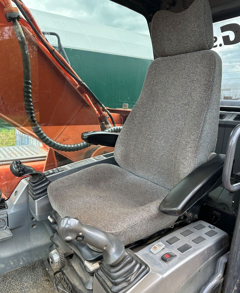 DOOSAN DX 225 LC - Rupsgraafmachine: afbeelding 4 DOOSAN DX 225 LC - Rupsgraafmachine: afbeelding 4