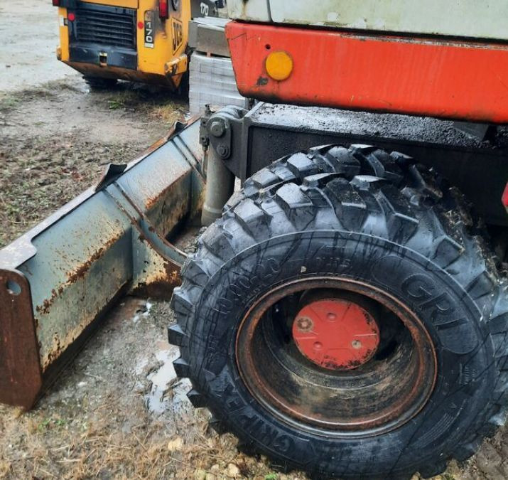 LIEBHERR A 904 - Mobiele graafmachine: afbeelding 2 LIEBHERR A 904 - Mobiele graafmachine: afbeelding 2