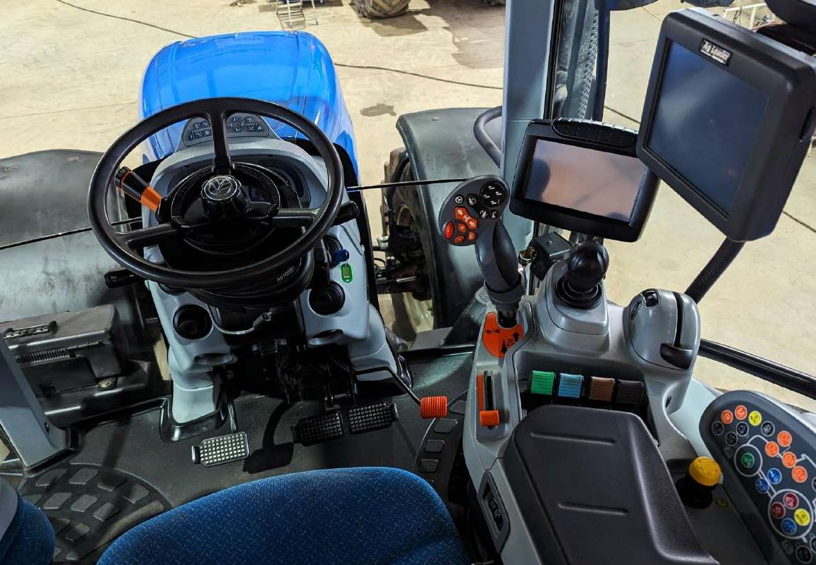 NEW HOLLAND T7.260 - Tractor: afbeelding 3 NEW HOLLAND T7.260 - Tractor: afbeelding 3