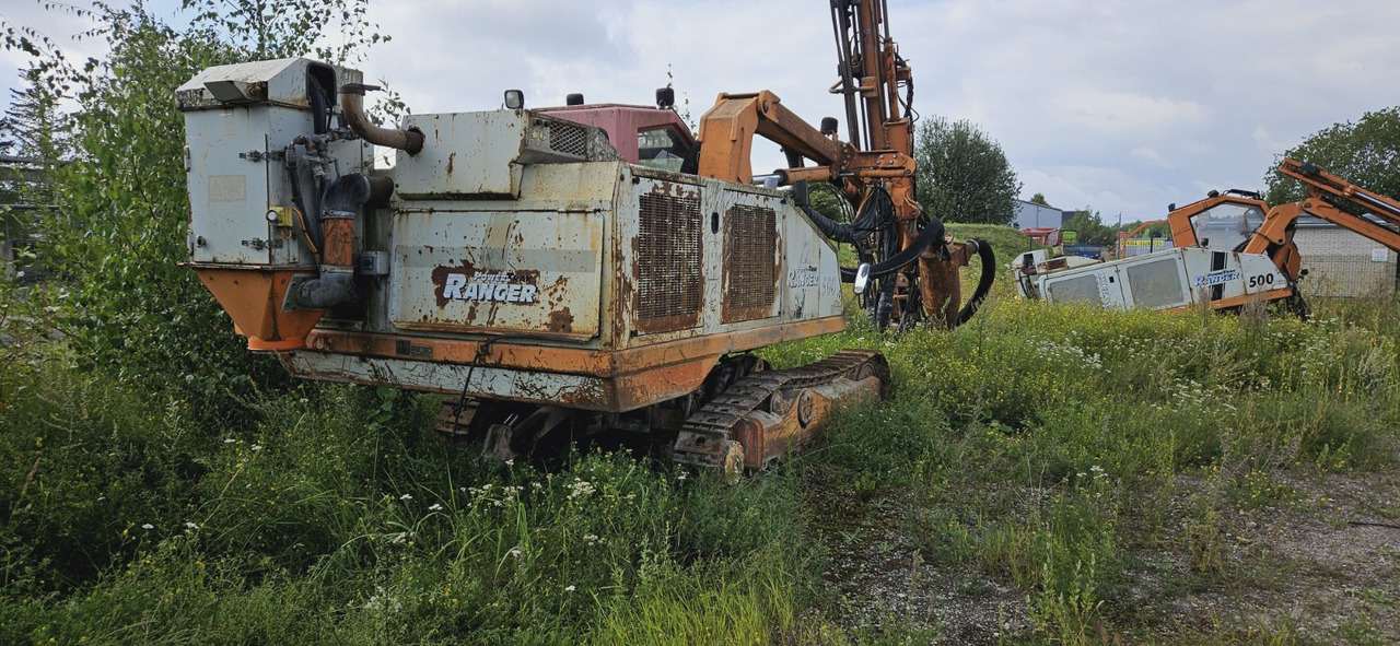 TAMROCK Ranger 500 - Horizontaal gestuurd boren: afbeelding 1 TAMROCK Ranger 500 - Horizontaal gestuurd boren: afbeelding 1