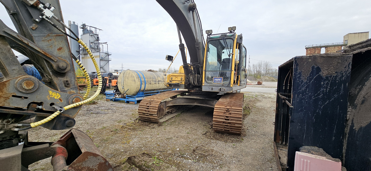 Volvo EC 210 BLC  new engine - Rupsgraafmachine: afbeelding 3 Volvo EC 210 BLC  new engine - Rupsgraafmachine: afbeelding 3