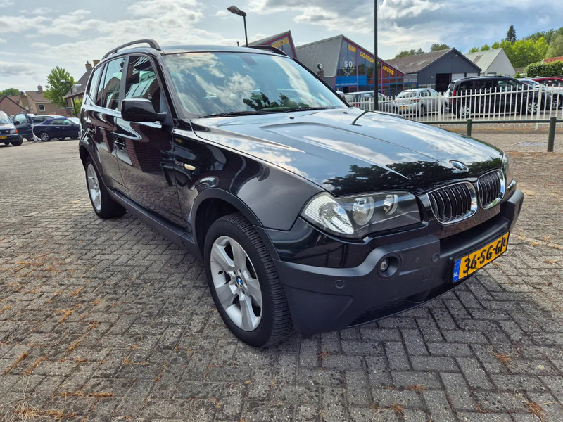BMW X3 Automaat 6 cil. - Personenwagen: afbeelding 2 BMW X3 Automaat 6 cil. - Personenwagen: afbeelding 2