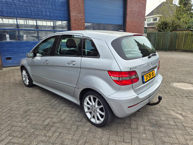 Mercedes-Benz B-Klasse 200 Automaat.trekhaak. - Personenwagen: afbeelding 4 Mercedes-Benz B-Klasse 200 Automaat.trekhaak. - Personenwagen: afbeelding 4