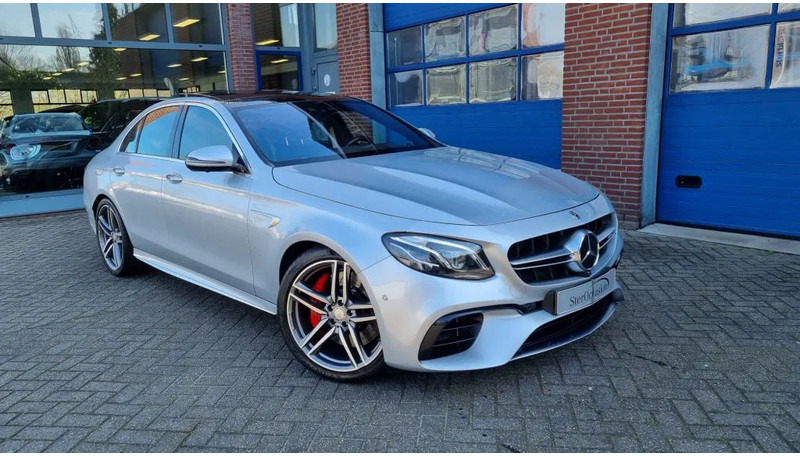 Mercedes-Benz E-Klasse 63 S, 4 Matic AMG..... Premium plus. - Sedan: afbeelding 1 Mercedes-Benz E-Klasse 63 S, 4 Matic AMG..... Premium plus. - Sedan: afbeelding 1