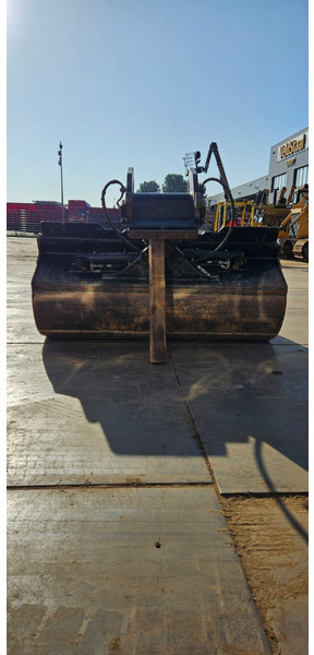 Caterpillar CAT DCT Bucket CW40S Kantelbak - Voorladerbak: afbeelding 3 Caterpillar CAT DCT Bucket CW40S Kantelbak - Voorladerbak: afbeelding 3