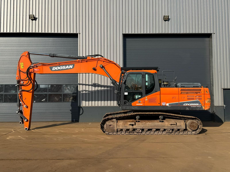 Doosan DX255NLC-5 - Rupsgraafmachine: afbeelding 1 Doosan DX255NLC-5 - Rupsgraafmachine: afbeelding 1