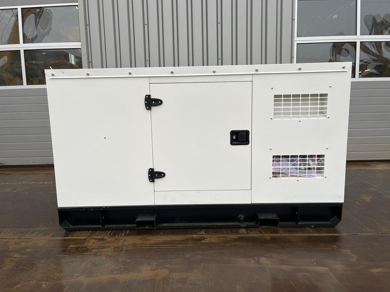 Giga power 37.5KVA Closed Set LT-W30GF - Industrie generator: afbeelding 4 Giga power 37.5KVA Closed Set LT-W30GF - Industrie generator: afbeelding 4