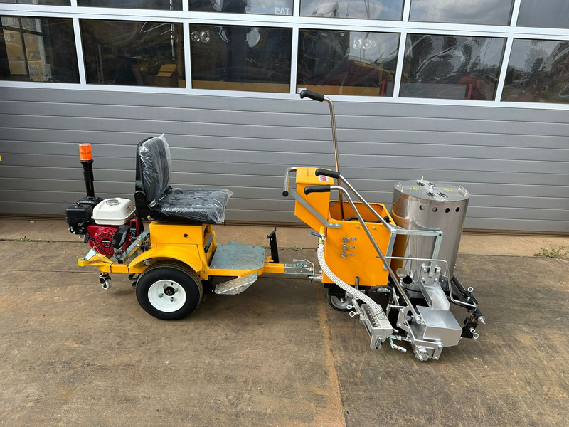 Giga power 860 Road Marking Machine - Asfaltmachine: afbeelding 5 Giga power 860 Road Marking Machine - Asfaltmachine: afbeelding 5