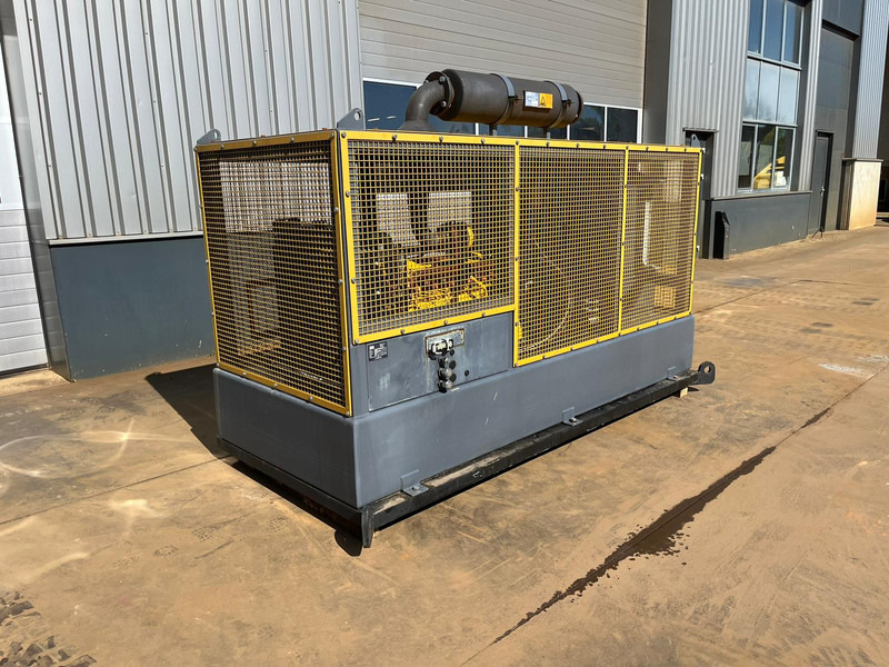 John Deere Hydraulic Powerpack A 200 - Unused - Personenwagen: afbeelding 1 John Deere Hydraulic Powerpack A 200 - Unused - Personenwagen: afbeelding 1