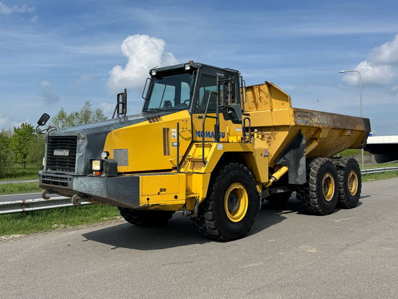 Komatsu HM300-2 - Kiepwagen met knikbesturing: afbeelding 1 Komatsu HM300-2 - Kiepwagen met knikbesturing: afbeelding 1