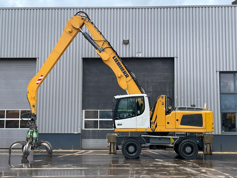 Liebherr LH30 M - Material Handler - Overslagkraan: afbeelding 1 Liebherr LH30 M - Material Handler - Overslagkraan: afbeelding 1