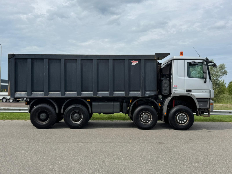 MERCEDESBENZ ACTROS 4151 V8 8x8 tipper - Kipper vrachtwagen: afbeelding 4 MERCEDESBENZ ACTROS 4151 V8 8x8 tipper - Kipper vrachtwagen: afbeelding 4