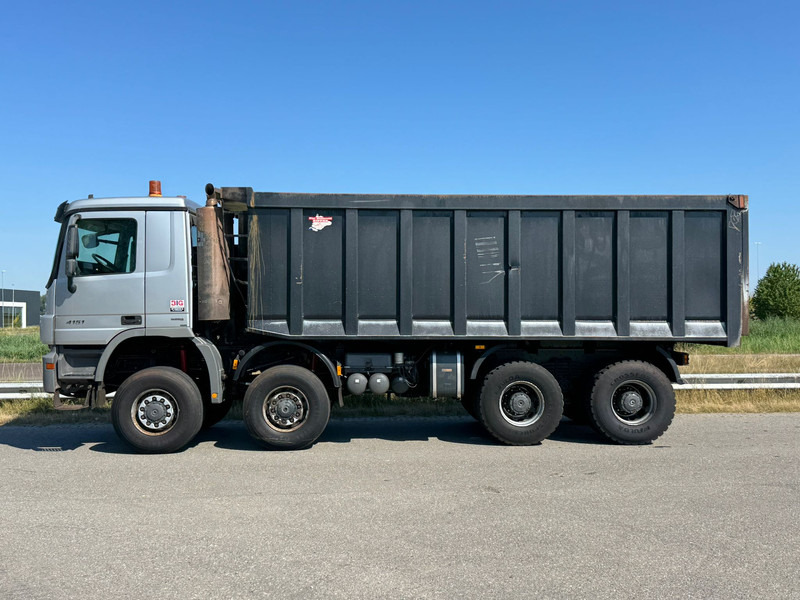 MERCEDESBENZ ACTROS 4851 V8 8x8 tipper - Kipper vrachtwagen: afbeelding 2 MERCEDESBENZ ACTROS 4851 V8 8x8 tipper - Kipper vrachtwagen: afbeelding 2