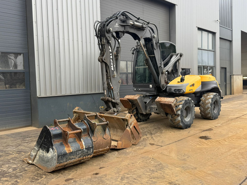 Mecalac 12MTX incl. 3 x bucket - Mobiele graafmachine: afbeelding 3 Mecalac 12MTX incl. 3 x bucket - Mobiele graafmachine: afbeelding 3