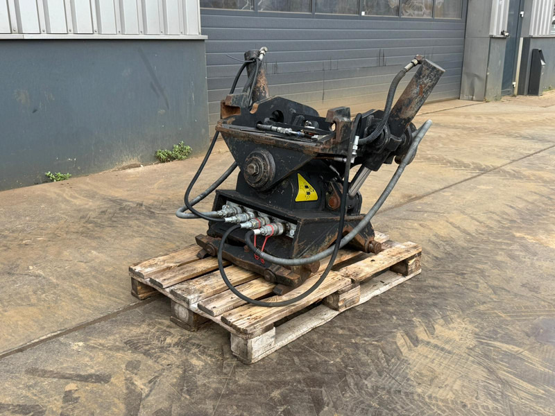Verachtert CWT-40-H4N tilting quick coupler CW40 214-1033 - Snelwissel: afbeelding 3 Verachtert CWT-40-H4N tilting quick coupler CW40 214-1033 - Snelwissel: afbeelding 3