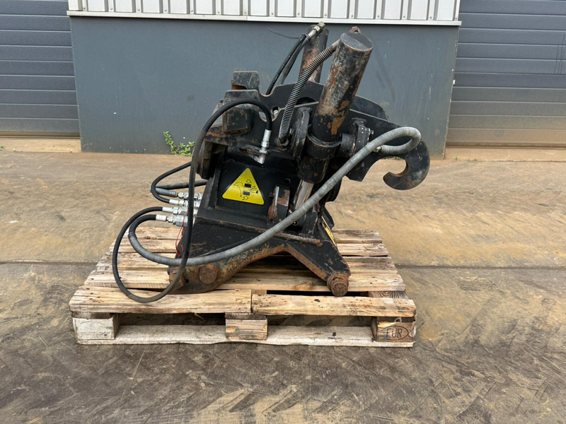 Verachtert CWT-40-H4N tilting quick coupler CW40 214-1033 - Snelwissel: afbeelding 1 Verachtert CWT-40-H4N tilting quick coupler CW40 214-1033 - Snelwissel: afbeelding 1