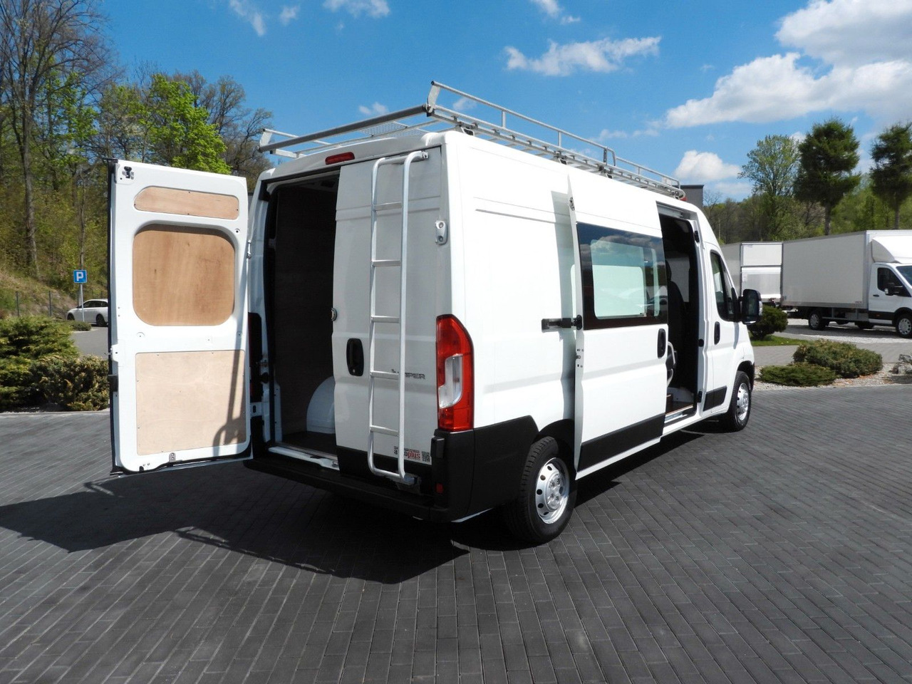 Citroën JUMPER KASTENWAGEN DOPPELKABINE 7 SITZE TEMPOMAT - Gesloten bestelwagen, Bestelwagen met dubbele cabine: afbeelding 3 Citroën JUMPER KASTENWAGEN DOPPELKABINE 7 SITZE TEMPOMAT - Gesloten bestelwagen, Bestelwagen met dubbele cabine: afbeelding 3