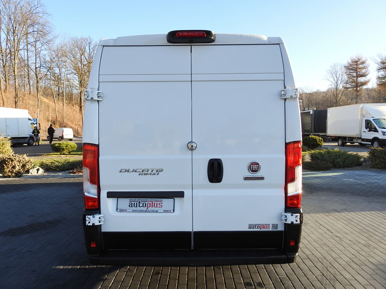 Koelwagen FIAT DUCATO REFRIGERATOR VAN -10*C POWER SUPPLY 230V AIR CONDITIONING  175HP: afbeelding 11 Koelwagen FIAT DUCATO REFRIGERATOR VAN -10*C POWER SUPPLY 230V AIR CONDITIONING  175HP: afbeelding 11