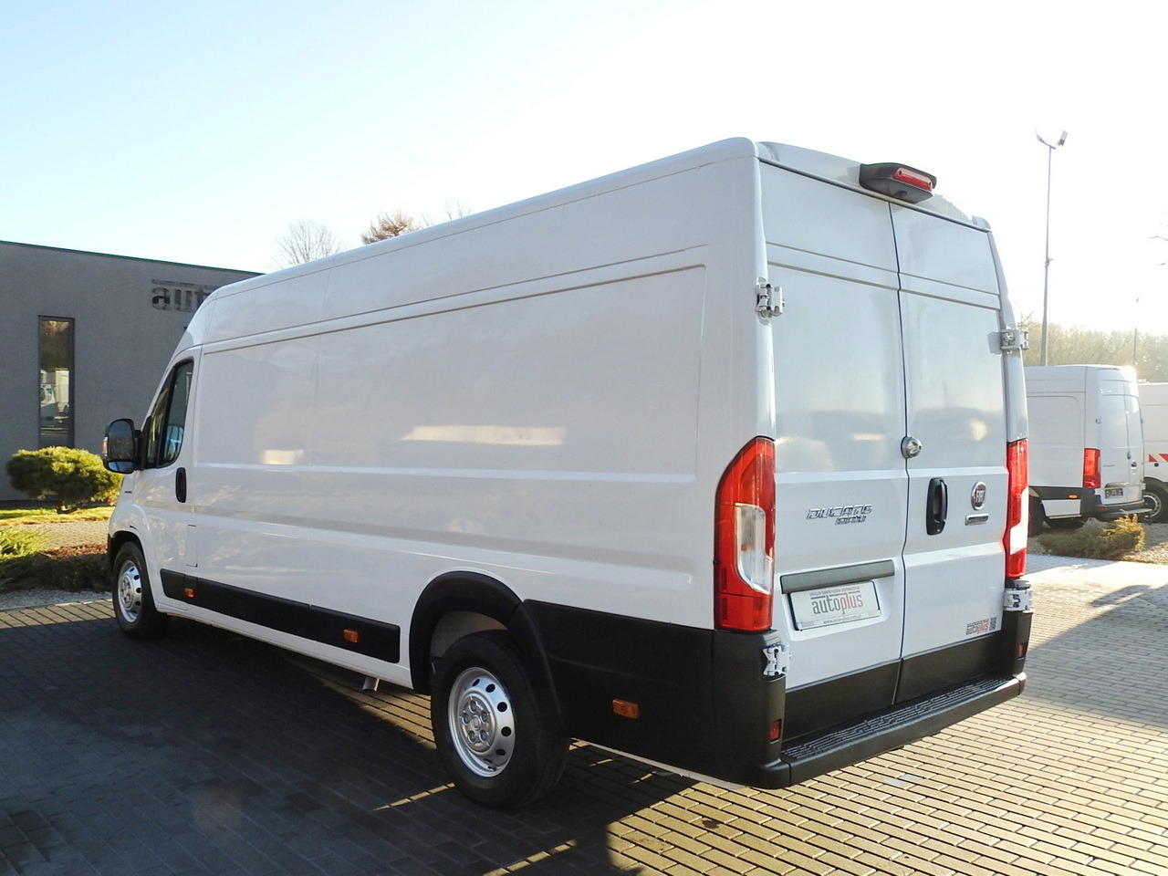 Koelwagen FIAT DUCATO REFRIGERATOR VAN -10*C POWER SUPPLY 230V AIR CONDITIONING  175HP: afbeelding 10 Koelwagen FIAT DUCATO REFRIGERATOR VAN -10*C POWER SUPPLY 230V AIR CONDITIONING  175HP: afbeelding 10