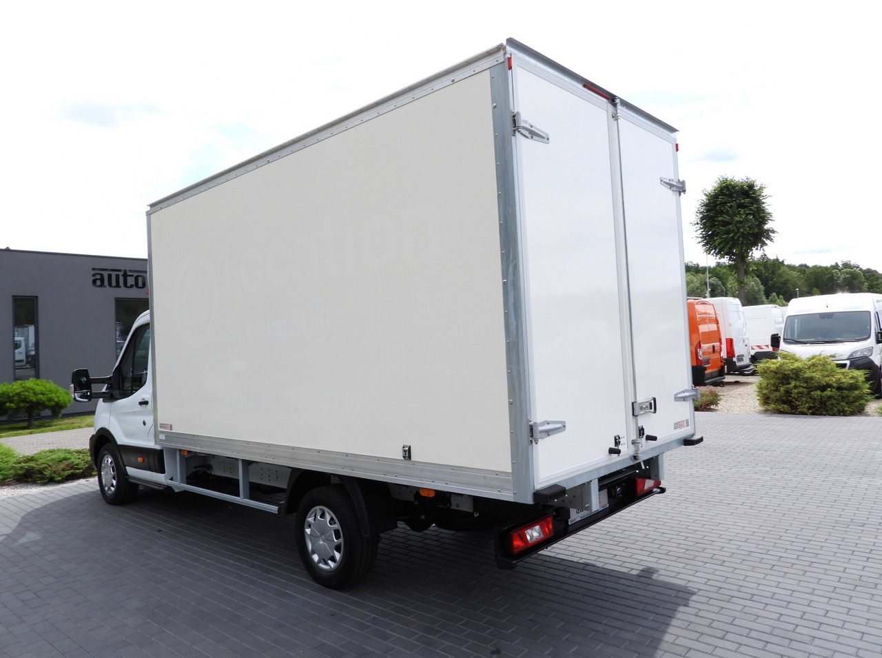 Bestelwagen gesloten laadbak FORD TRANSIT BOX 8 PALLETS CRUISE CONTROL AIR CONDITIONING  130HP: afbeelding 9