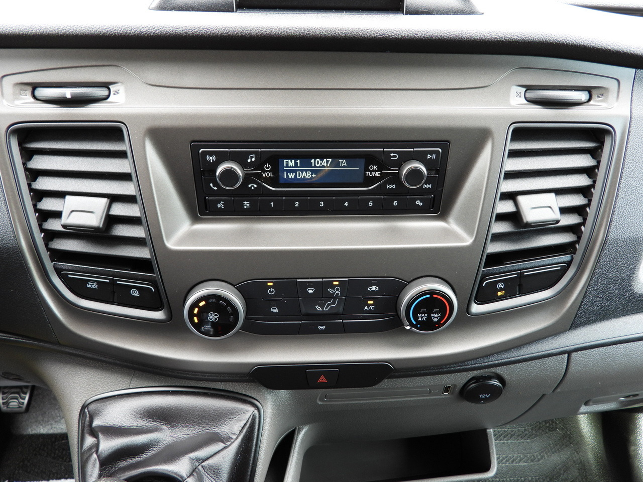 Bestelwagen gesloten laadbak FORD TRANSIT BOX 8 PALLETS CRUISE CONTROL AIR CONDITIONING  130HP: afbeelding 35