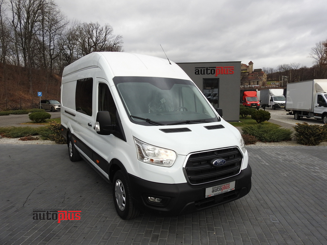 FORD TRANSIT BOX DELIVERY VAN 6 SEATS CRUISE CONTROL AIR CONDITIONING 185HP - Gesloten bestelwagen: afbeelding 1 FORD TRANSIT BOX DELIVERY VAN 6 SEATS CRUISE CONTROL AIR CONDITIONING 185HP - Gesloten bestelwagen: afbeelding 1