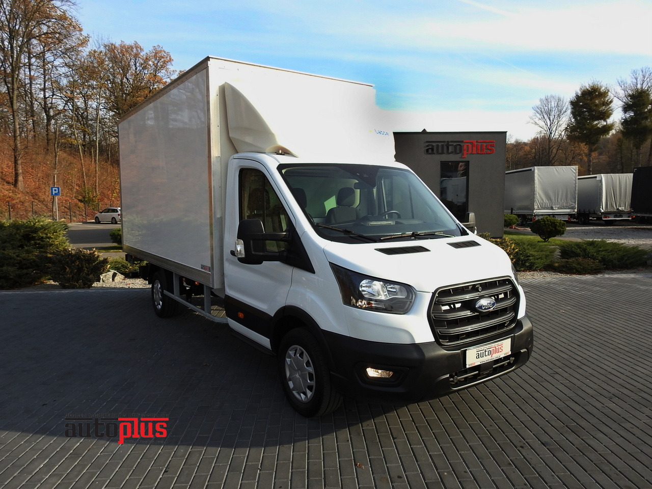 FORD TRANSIT BOX LIFT 8 PALLETS CRUISE CONTROL AIR CONDITIONING 130HP - Bestelwagen gesloten laadbak: afbeelding 1 FORD TRANSIT BOX LIFT 8 PALLETS CRUISE CONTROL AIR CONDITIONING 130HP - Bestelwagen gesloten laadbak: afbeelding 1