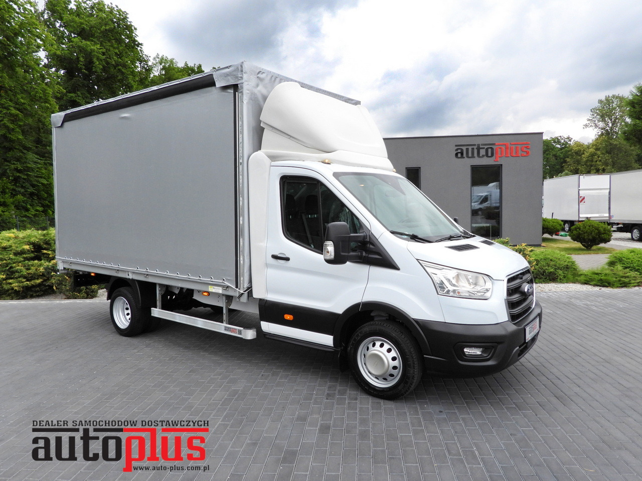 FORD TRANSIT TARPAULIN 8 PALLETS CRUISE CONTROL LED LIGHTS TWIN WHEELS AIR CONDITIONING 130HP - Schuifzeilen bestelwagen: afbeelding 1 FORD TRANSIT TARPAULIN 8 PALLETS CRUISE CONTROL LED LIGHTS TWIN WHEELS AIR CONDITIONING 130HP - Schuifzeilen bestelwagen: afbeelding 1
