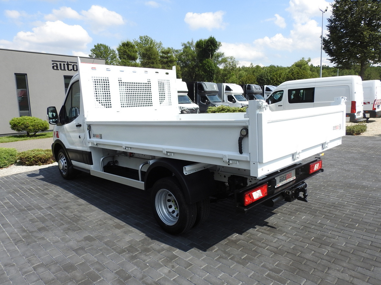 Kipper bestelwagen FORD TRANSIT TIPPER CRUISE CONTROL AIR CONDITIONING TWIN WHEELS  170HP: afbeelding 9