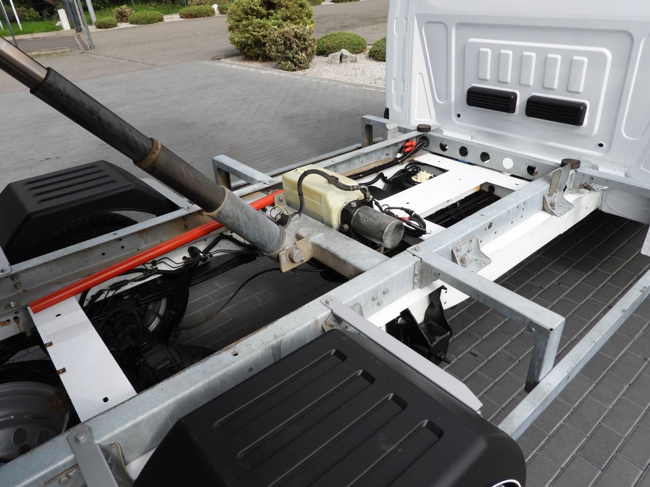 Kipper bestelwagen FORD TRANSIT TIPPER TWIN WHEELS 155HP: afbeelding 21 Kipper bestelwagen FORD TRANSIT TIPPER TWIN WHEELS 155HP: afbeelding 21