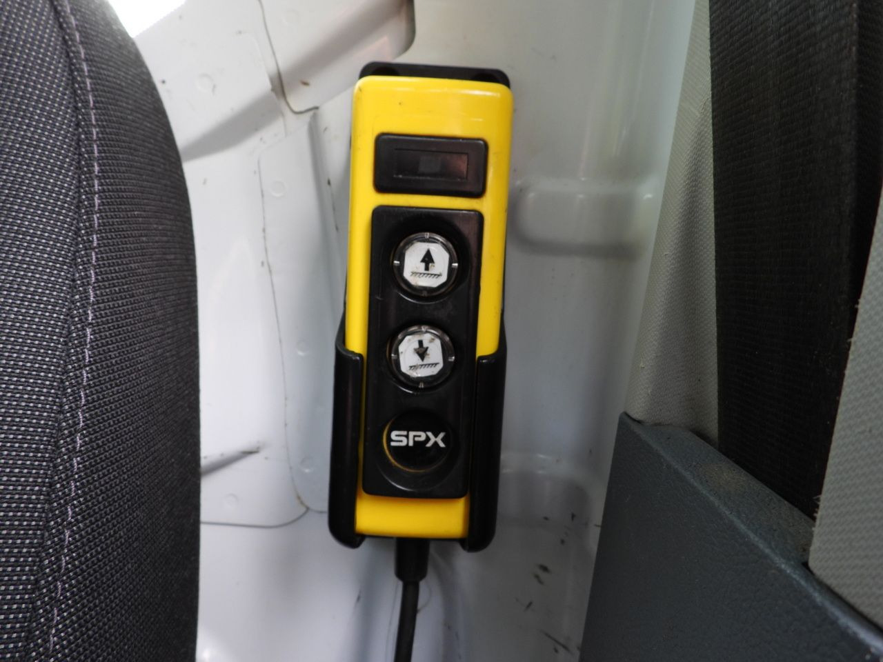 Kipper bestelwagen FORD TRANSIT TIPPER TWIN WHEELS 155HP: afbeelding 30 Kipper bestelwagen FORD TRANSIT TIPPER TWIN WHEELS 155HP: afbeelding 30