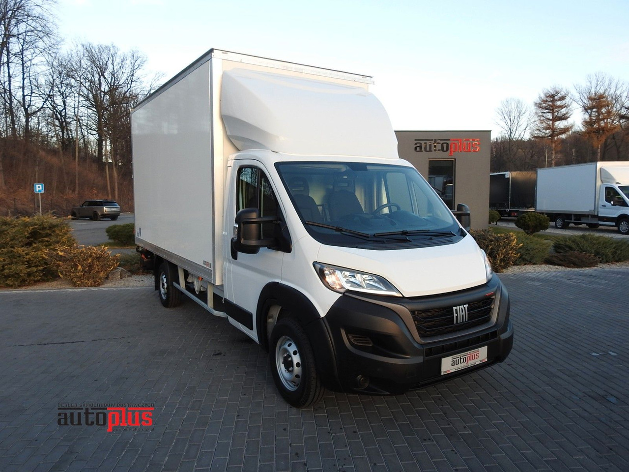 Fiat DUCATO KOFFER AUFZUG 8 PALETTEN TEMPOMAT - Bestelwagen gesloten laadbak: afbeelding 1 Fiat DUCATO KOFFER AUFZUG 8 PALETTEN TEMPOMAT - Bestelwagen gesloten laadbak: afbeelding 1