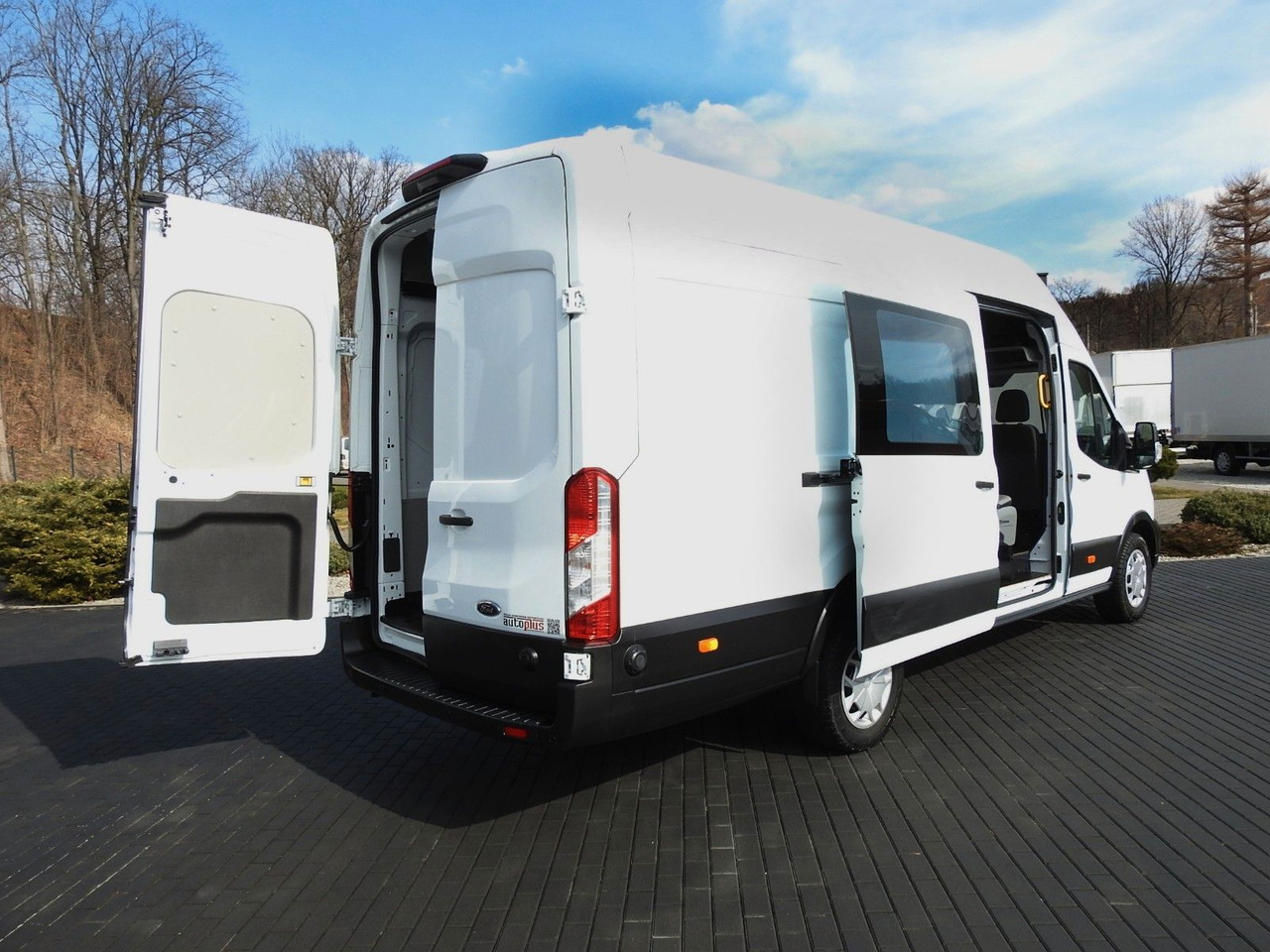 Ford TRANSIT KASTENWAGEN DOPPELKABINE 6 SITZE A/C - Gesloten bestelwagen, Bestelwagen met dubbele cabine: afbeelding 3 Ford TRANSIT KASTENWAGEN DOPPELKABINE 6 SITZE A/C - Gesloten bestelwagen, Bestelwagen met dubbele cabine: afbeelding 3