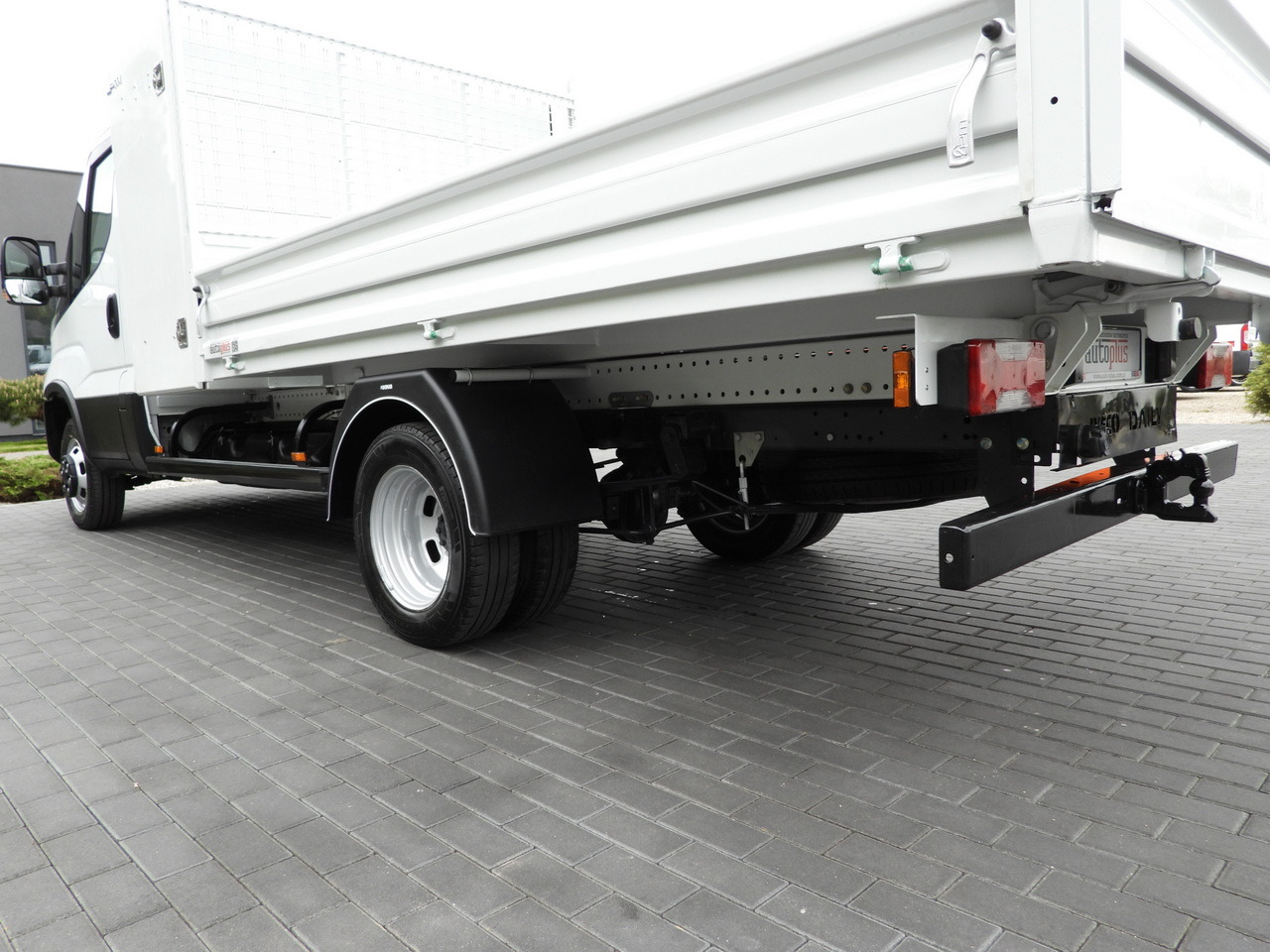 Kipper bestelwagen IVECO DAILY 35C14 TIPPER CRUISE CONTROL TWIN WHEELS 140HP: afbeelding 16 Kipper bestelwagen IVECO DAILY 35C14 TIPPER CRUISE CONTROL TWIN WHEELS 140HP: afbeelding 16