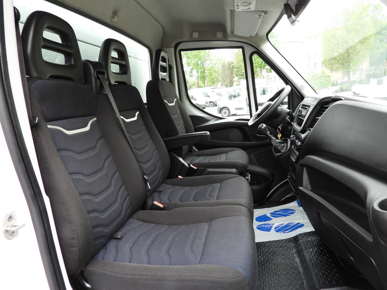 Kipper bestelwagen IVECO DAILY 35C14 TIPPER CRUISE CONTROL TWIN WHEELS 140HP: afbeelding 39 Kipper bestelwagen IVECO DAILY 35C14 TIPPER CRUISE CONTROL TWIN WHEELS 140HP: afbeelding 39