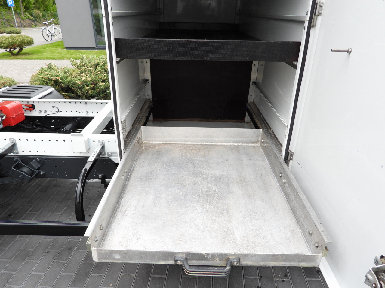 Kipper bestelwagen IVECO DAILY 35C14 TIPPER CRUISE CONTROL TWIN WHEELS 140HP: afbeelding 24 Kipper bestelwagen IVECO DAILY 35C14 TIPPER CRUISE CONTROL TWIN WHEELS 140HP: afbeelding 24