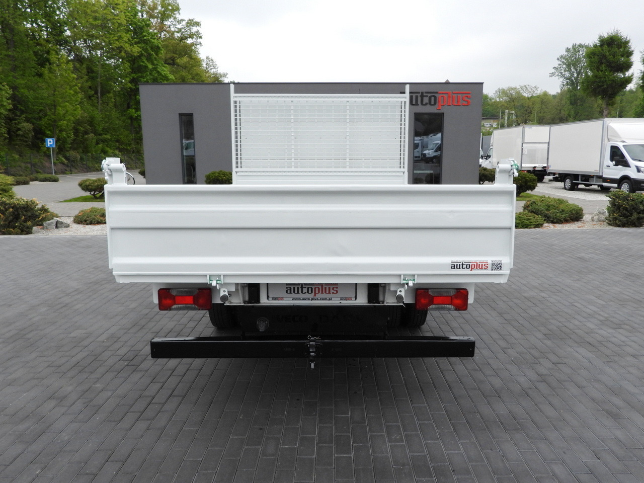 Kipper bestelwagen IVECO DAILY 35C14 TIPPER CRUISE CONTROL TWIN WHEELS 140HP: afbeelding 10 Kipper bestelwagen IVECO DAILY 35C14 TIPPER CRUISE CONTROL TWIN WHEELS 140HP: afbeelding 10