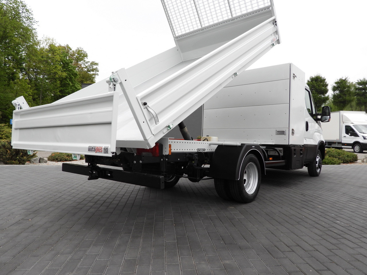 Kipper bestelwagen IVECO DAILY 35C14 TIPPER CRUISE CONTROL TWIN WHEELS 140HP: afbeelding 26 Kipper bestelwagen IVECO DAILY 35C14 TIPPER CRUISE CONTROL TWIN WHEELS 140HP: afbeelding 26