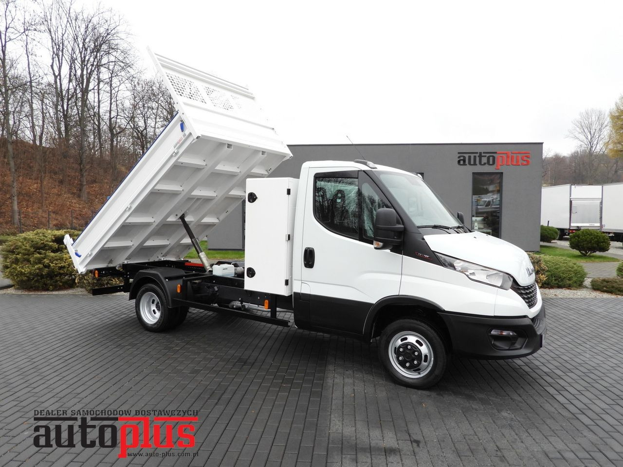 Kipper bestelwagen IVECO DAILY 35C16 TIPPER CRUISE CONTROL TWIN WHEELS AIR CONDITIONING 160HP: afbeelding 1